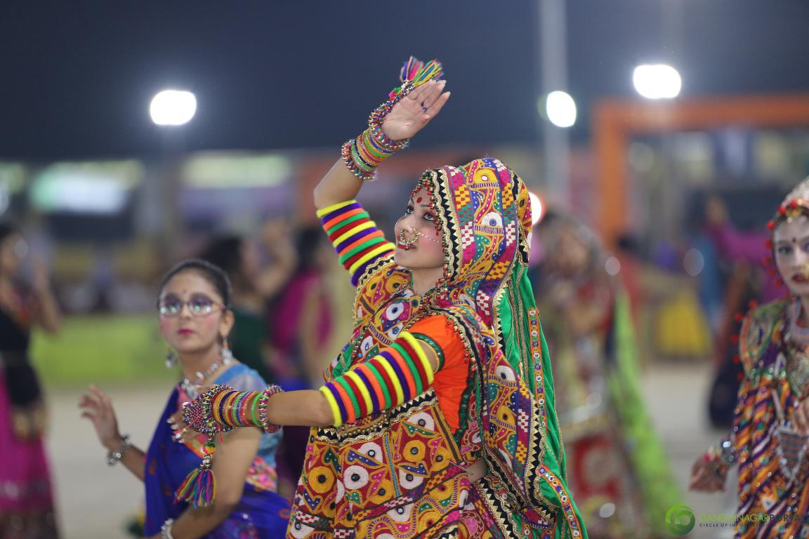 Live Images of Gandhinagar Culture Forum Navratri 2019 Day 4