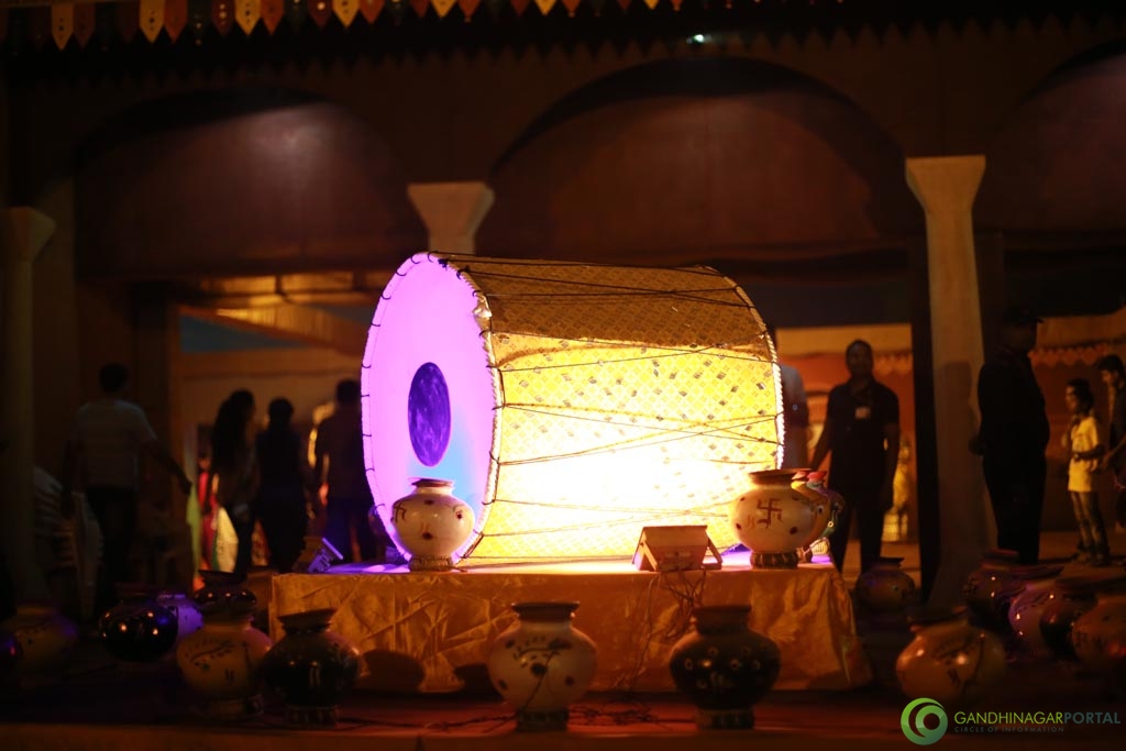 Gandhinagar Cultural Forum Navrtri 2015 - Day 6 Garba Images