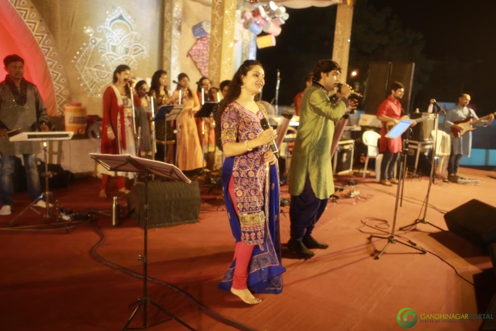 Gandhinagar Cultural Forum : Navratri 2015 - Day 7