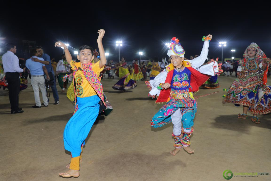 gandhinagar-cultural-forum-navratri-2019-day-6-29