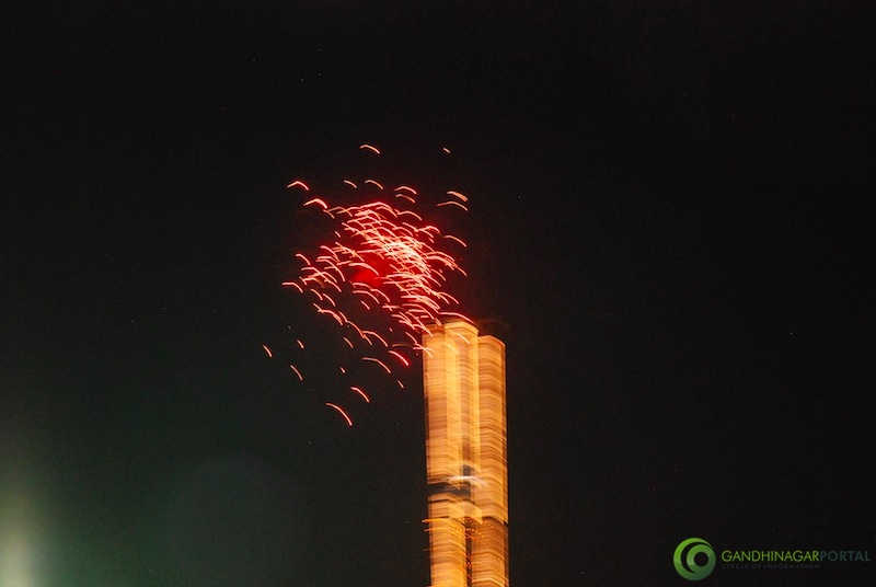 53rd Gujarat Sthapana Divas 2013 : Fireworks Celebration