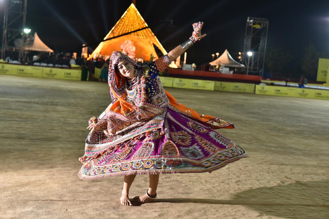 gandhinagar-cultural-forum-navratri-2019-day-7-115