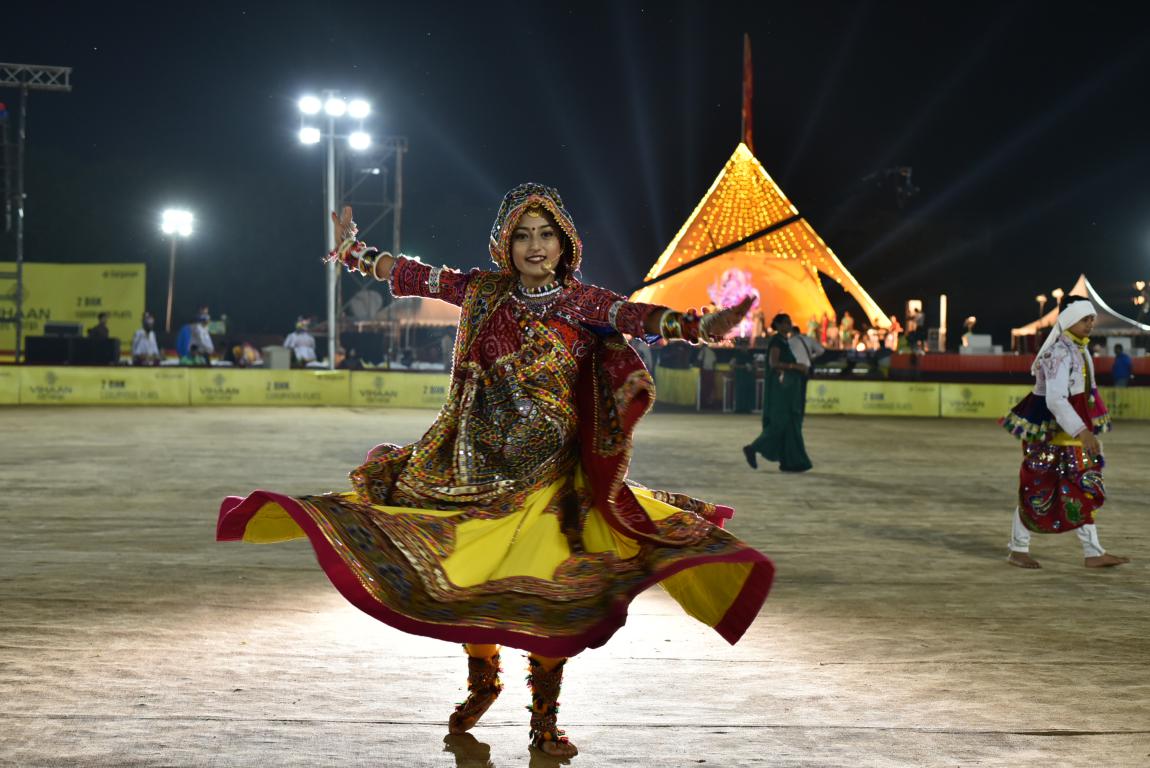 gandhinagar-cultural-forum-navratri-2019-day-7-120