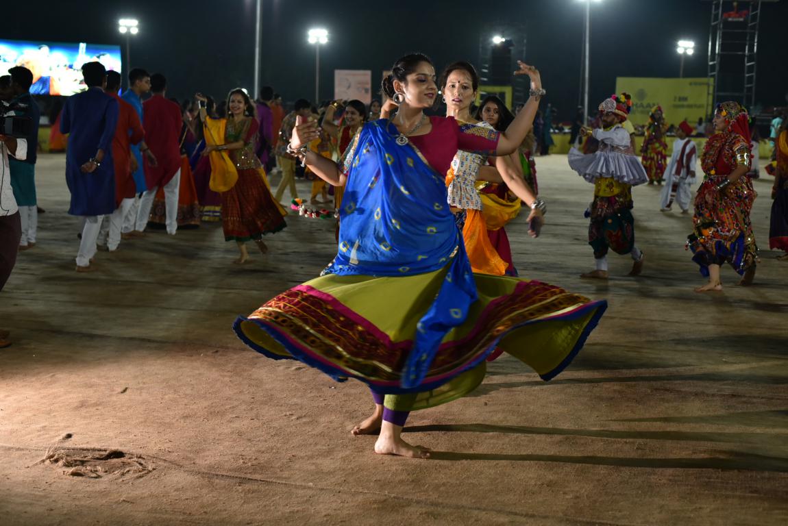 gandhinagar-cultural-forum-navratri-2019-day-7-158