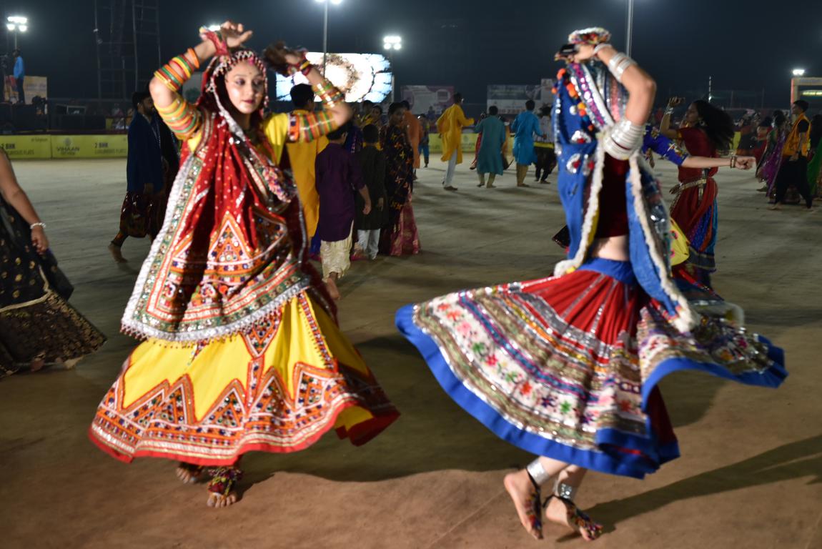 gandhinagar-cultural-forum-navratri-2019-day-7-163