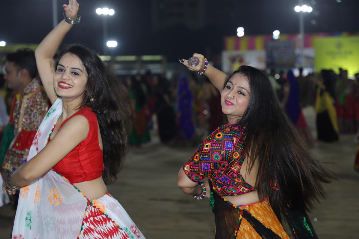 gandhinagar-cultural-forum-navratri-2019-day-7-47