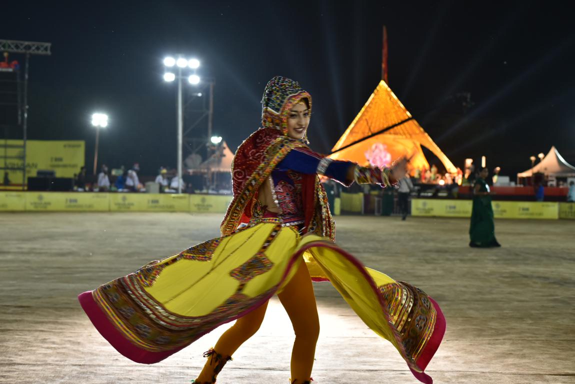 gandhinagar-cultural-forum-navratri-2019-day-7-121