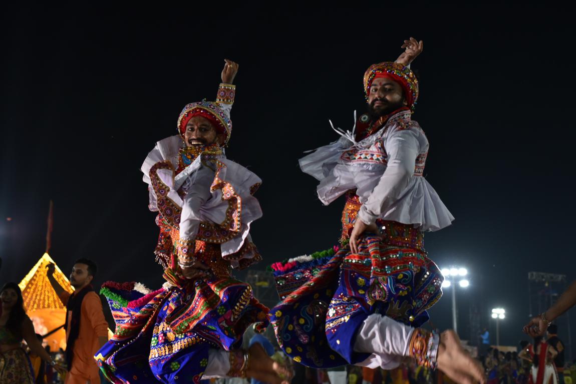 gandhinagar-cultural-forum-navratri-2019-day-7-167
