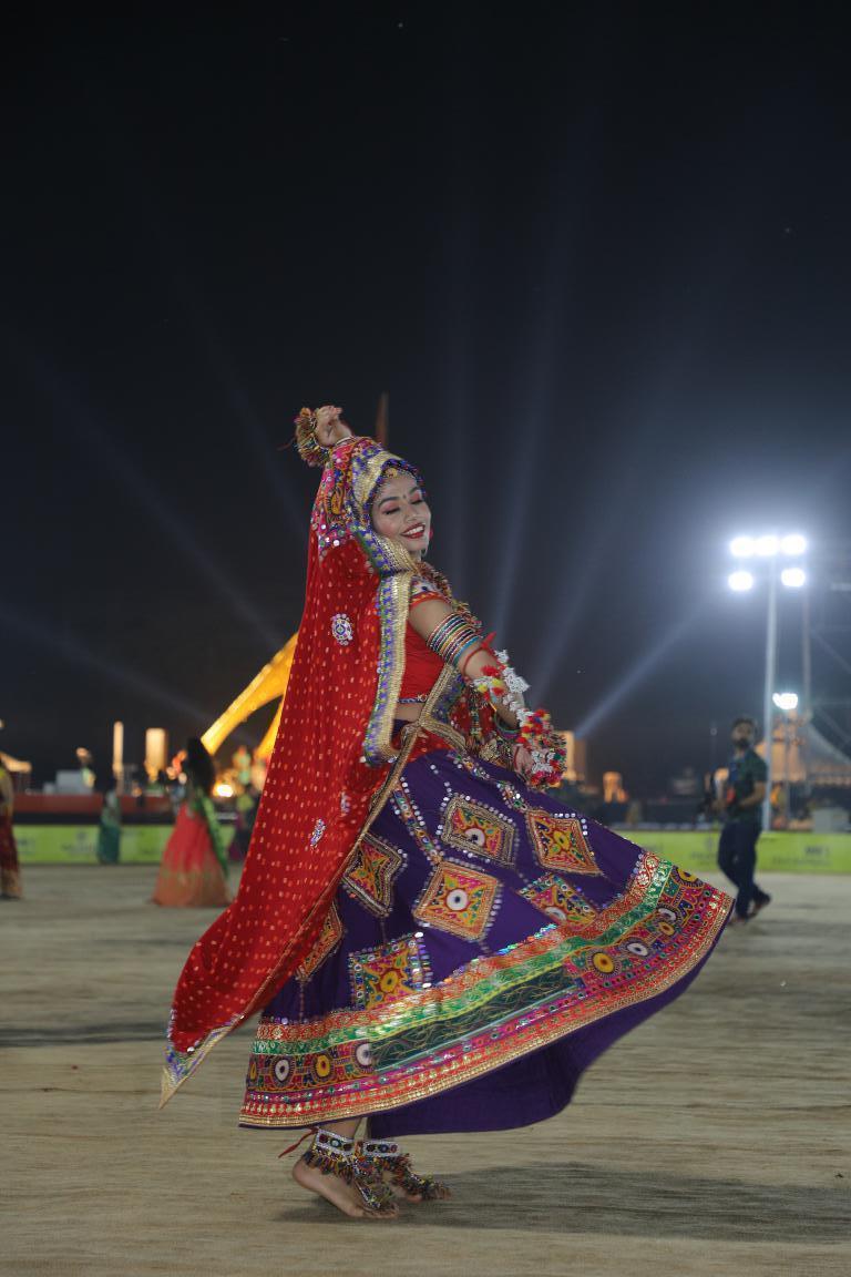 gandhinagar-cultural-forum-navratri-2019-day-7-27