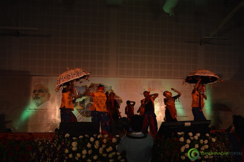 shri-modi-inaugural-ceremony-gujarat-travel-mart-2013-mahatma-mandir-gandhinagar-83