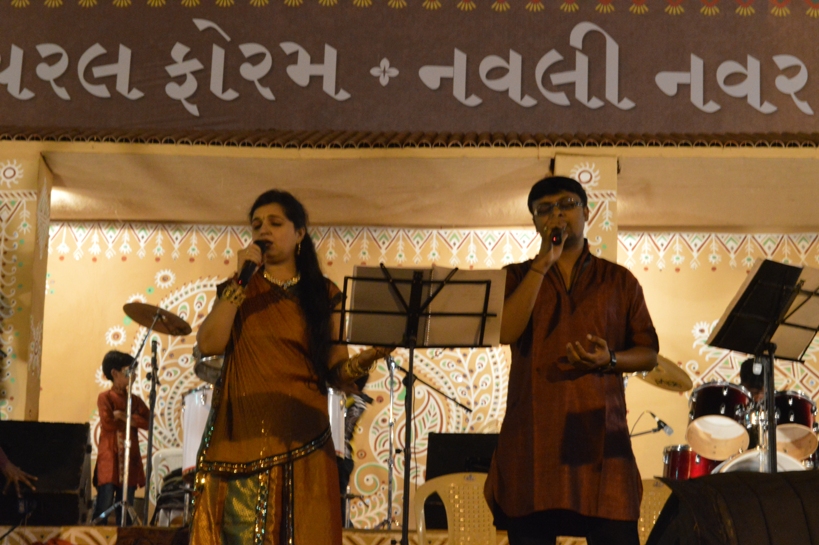 Gandhinagar Cultural Forum Navali Navratri 2012- Day 8- Deepti Desai