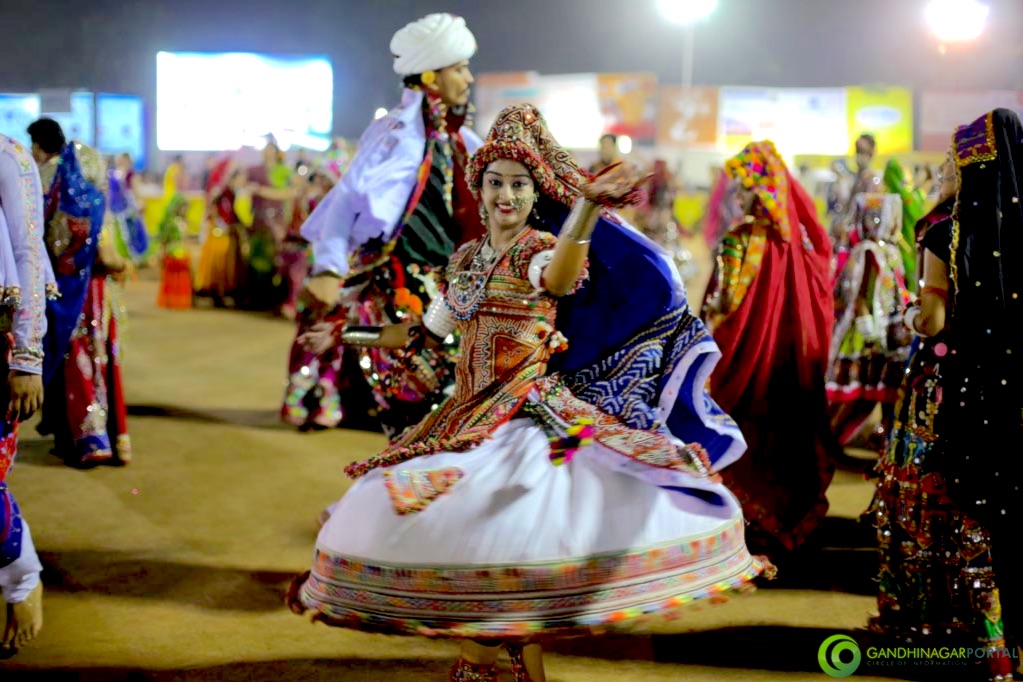 gandhinagar navratri garba 2015 culturasl forum navli