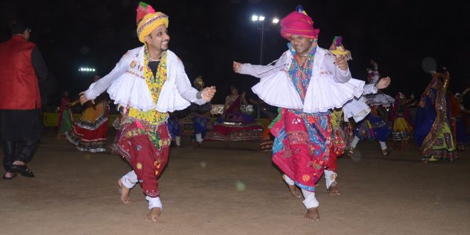 gandhinagar navratri 2016 cultural forum darshana gandhi