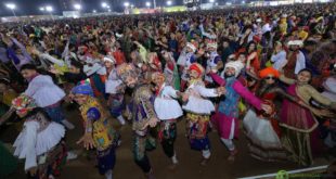 live garba gandhinagar cultural forum navratri 2019 day 9 30